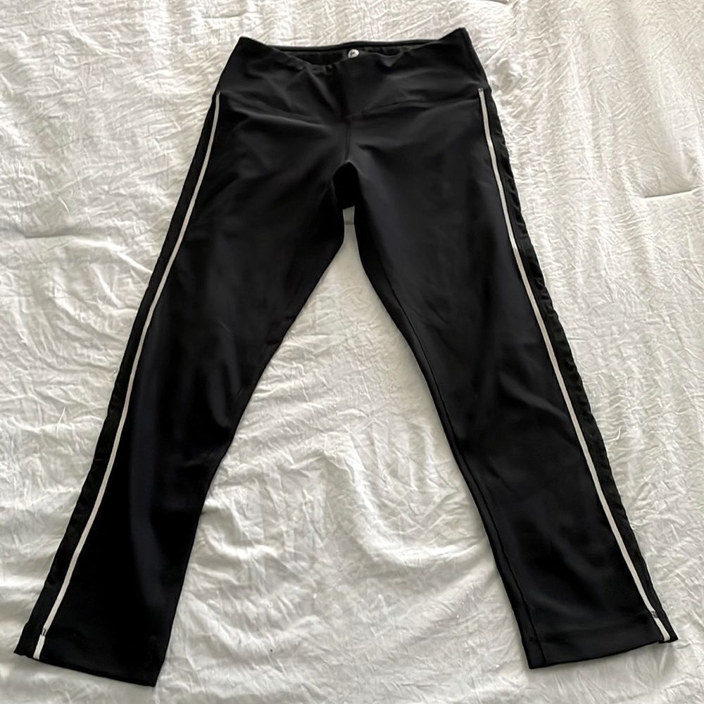 90 Degrees by Reflex Black Athletic Leggings Mesh Reflective Stripe Size XS